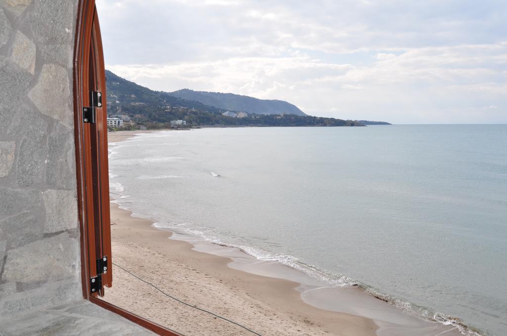 Sul Mare Lägenhet Cefalù Rum bild